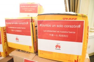 donacion-huawei-entregado