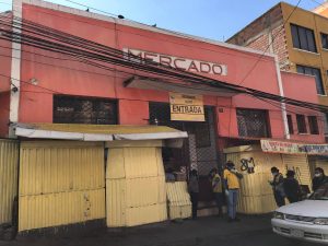 alcaldia-suspendio-mercado-haiti