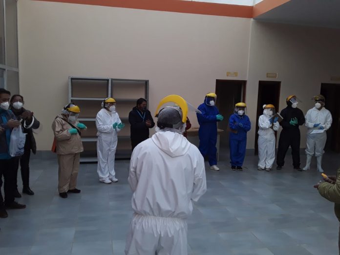 sedes-la-paz-inspecciona-sala-quime