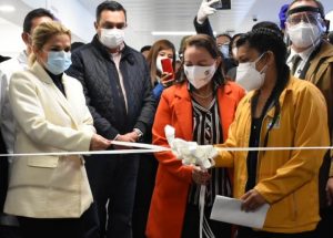 gobierno-inaugura-hospital-de-tercer-nivel-el-alto-sur