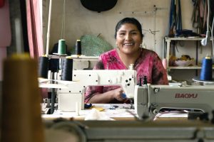 pro-mujer-crea-pabellon-emprendedoras