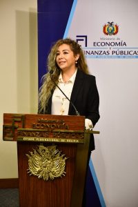 serrudo-presidenta-aduana-fija-mision-lucha-contra-contrabando