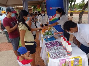 productores-presentan-bondades-y-usos-de-la-medicina-tradicional-santa-cruz