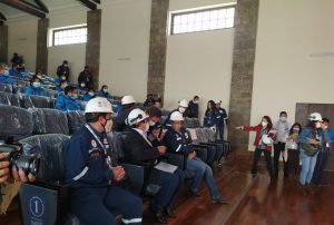 montaño-inspecciona-el-parque-de-las-culturas-de-mi-teleferico-obra-con-un-75-por-ciento