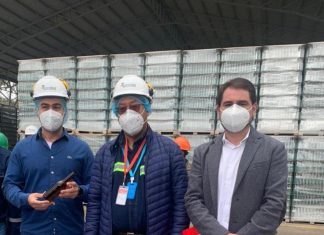 EMBOL firma un contrato con ENVIBOL para la compra de botellas de vidrio embol-firma-contrato-con-envibol-para-la-compra-de-botellas-de-vidrio