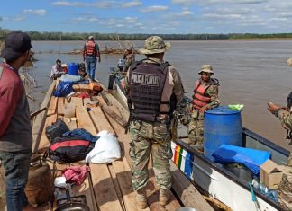 Base Naval “Ballivián” decomisa 3.645 pies tablares de madera en el río Beni base-naval-ballivian-decomisa-3645-pies-tablares-de-madera-en-rio-beni