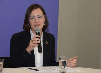 Liberación de patentes: PNUD ofrece equipo técnico para acompañar propuesta boliviana liberacion-de-patentes-pnud-ofrece-equipo-tecnico-para-acompañar-propuesta-boliviana