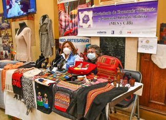Pequeños productores y artesanos presentes en Feria de Comercio Justo en La Paz pequeños-productores-artesanos-presentes-en-feria-de-comercio-justo-en-la-paz