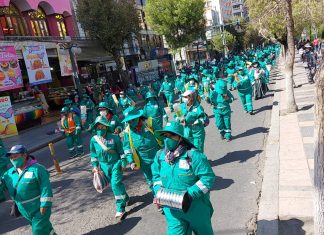 Se reanuda el aseo urbano en La Paz tras acuerdo Alcaldía y LPL se-reanuda-el-aseo-urbano-en-la-paz-tras-acuerdo-alcaldia-y-lpl