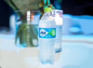 Vital fue catalogada como “Sobresaliente” por un jurado de 200 chefs y expertos sommeliers El-agua-Vital