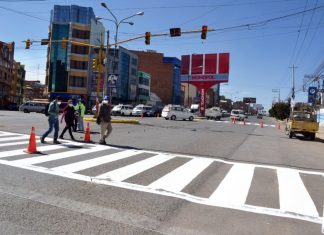 Alcaldía de El Alto señaliza vías, arregla luminarias y embellece la avenida Alfonso Ugarte MEJORA-DE-CALLES