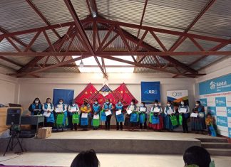 BDP: 20 mujeres se gradúan en plomería para mejorar sus oportunidades de empleo 20-mujeres-se-graduan-de-plomeras-bdp