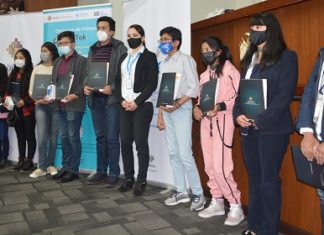 ENTEL otorga servicio de internet a ganadores de concurso de mensajes audiovisuales ENTEL ganadores del concurso