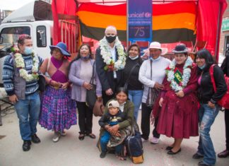 Unicef y Helvetas rehabilitarán baños de doce unidades educativas y cuatro centros infantiles de El Alto HELVETAS UNICEF