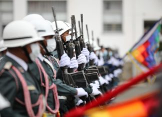 Arce: Las Fuerzas Armadas deben responder al mandato del pueblo fuerzas-armadas-luis-arce