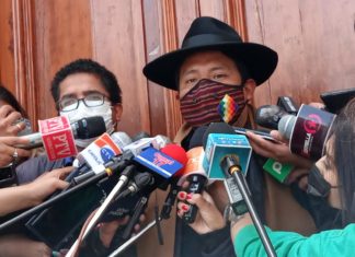 Detención domiciliaria para Santos Quispe y le prohiben bebidas alcohólicas Gobernador_Santos_Quispe_