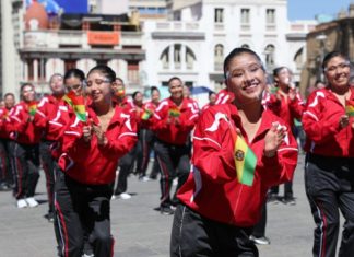 Más de 400 bailarines participarán de “Danza en Movimiento – Carnaval Sin Alcohol” bailarines-danza-folklorica