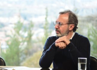 Richter: Modelo Económico le permite a Bolivia avanzar hacia la industrialización y estabilidad RICHTER