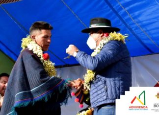 Gobierno cumple el sueño de 30 familias en Icla arce-chuquisaca-cumple