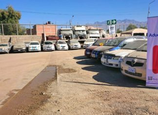 Aduana comisó 32 vehículos en Cochabamba aduana-comiso-autos