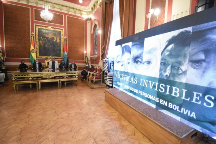 instalacion-de-pantallas-desaparecidos