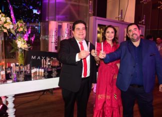 Maybelline presentó Lash Sensational Sky High, su nueva máscara de pestañas lanzamiento-maybilline