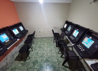 AJ realiza nuevo operativo y decomisa 35 máquinas de juego. AJ-JUEGOS-ILEGALES-