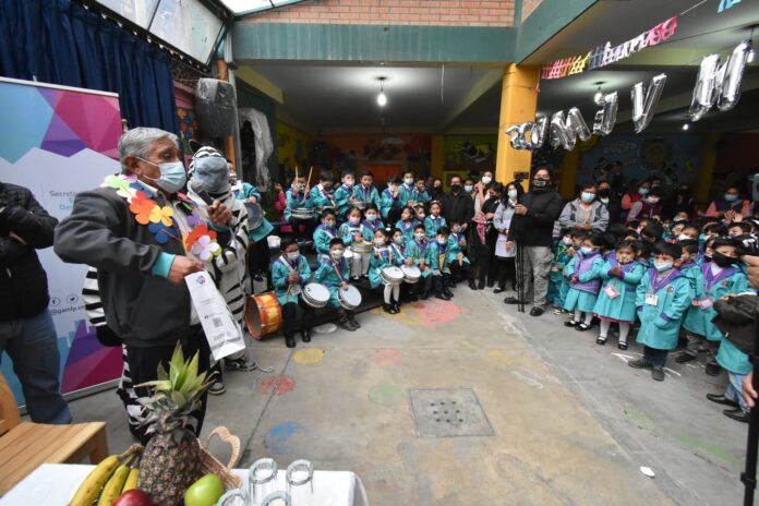 arias-alcaldia-la-paz-entrega-desayuno-escolar-