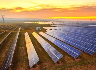 Huawei lanza sistema inteligente para el mercado fotovoltaico en Sudamérica paneles-huawei-