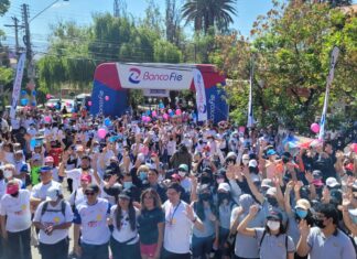 Campaña “Caminando por la Vida” a favor de niñas y niños con cáncer congregó a más de 1.500 personas en Cochabamba caminata-banco-fie
