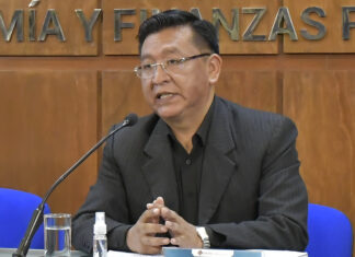 Yujra: Reprogramación de créditos es buena medida de solución para prestatarios afectados REYNALDO-YUJRA-