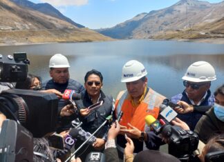 Viceministro Silva anuncia control de lavaderos de autos y pide denunciar el uso irracional de agua uso-racional-del-agua-