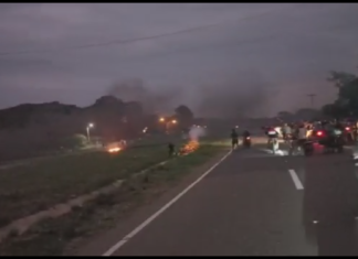 Afines a Camacho tratan de impedir con violencia marchas que piden renuncia de Camacho y cese del paro yapacani-afines-camacho-