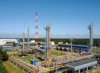 YPFB proyecta aumentar la cuota de venta de gas natural en Brasil para llegar a empresas privadas ypfb-planta-