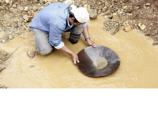 Bolivia impulsa dos proyectos para reducir uso de mercurio en minería MINERIA