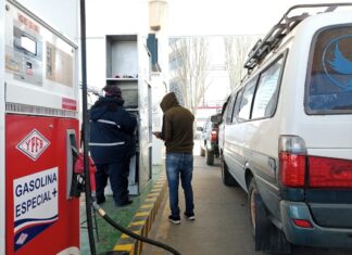 YPFB garantiza normal abastecimiento de gasolina y diésel en Bolivia venta-ypfb-