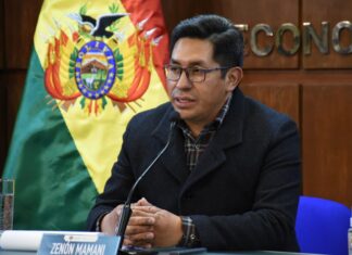 Mamami: La gente que cae en la especulación en compra de dólares perderá dinero zenon_mamani_