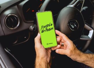 inDrive es la primera plataforma de movilidad con Licencia de Operación en La Paz, Bolivia iNDRIVEN