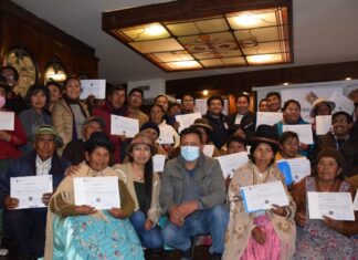 Ministerio de Educacion reconoce los saberes ancestrales de 50 parteras y parteros del área rural de La Paz minsiterio-de-educacion-acuerdos-
