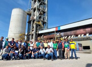 Recorren poblaciones de la Provincia Busch para conocer proyectos de RSE de Itacamba ITACAMBA