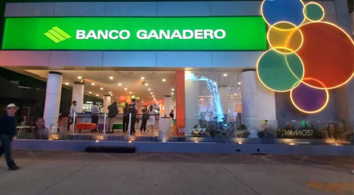 stand-banco-ganadero-fexpocruz-