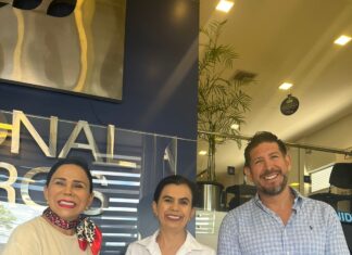 Nacional Seguros dona tablets para promotoras comunitarias de Pro Mujer nacional-sweguros-acuerdos-