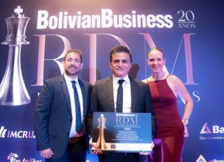 Tigo es la marca más premiada, según 100 experto tigo-premio-acuerdos-