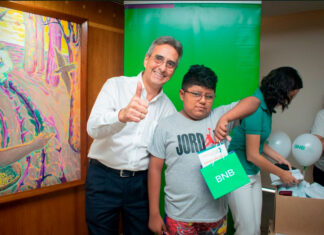 BNB entrega 145 lentes a niños y jóvenes con discapacidad bnb-entrega-145-lentes-niños-jovenes-discapacidad