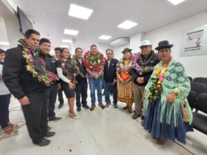 banco-union-inaugura-agencia-municipio-apolo-la-paz-