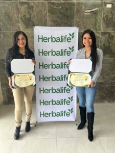 herbalife-fortalece-capacidades-tres-nutricionistas-becas-especializacion-