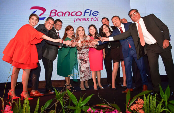 equipo-banco-fie-oficina-regional-cochabamba