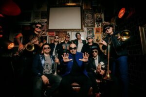 la-mosca-lanza-su-nuevo-album-muchachos-