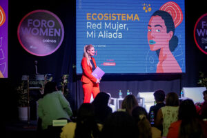 nathaly-yovhio-banco-economico-resalta-importancia-apoyar-ecosistemas-femeninos-foro-women-2024-