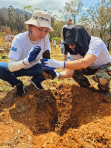 Banco-Union-realiza-actividades-reforestacion-Tunari-Cochabamba